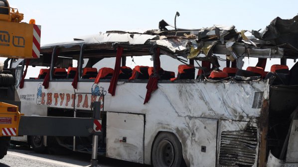 Шофьорът на автобуса убиец на свобода срещу 5000 лв.