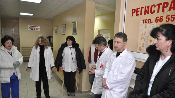 Погнаха лекарите по Черноморието