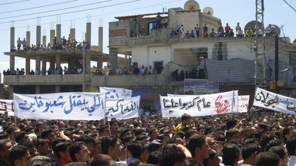 Протестиращите в Сирия все повече нарастват
