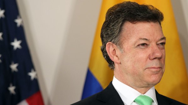 Anonymous хакнаха акаунта във Facebook на колумбийския президент