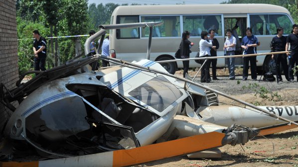 10 души загинаха при катастрофа на хеликоптер в Индонезия