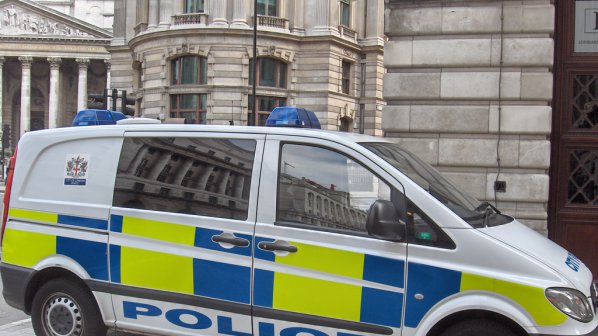 Убиха човек при престрелка в Лондон