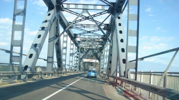 ЕК финансира &quot;Дунав мост 2&quot; до 2012 г.