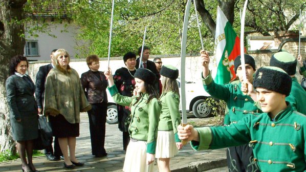 Цецка Цачева: Новата национална кауза на България може да е добруването на гражданите й