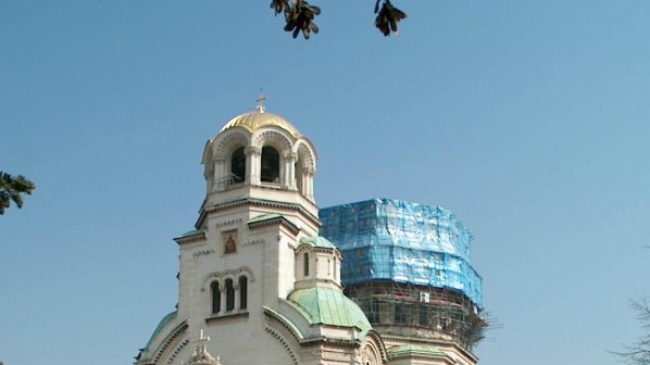 Българската православна църква ближе рани