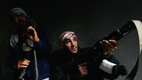 Обстрелват хотела с журналисти в Триполи