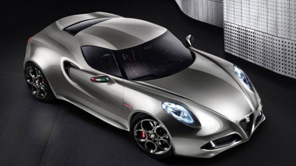 Alfa Romeo показа обновена версия на 4C Concept