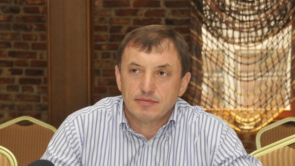Алексей Петров получил флашка с компромати в Хасково