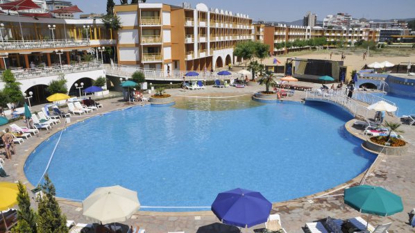 Хотелиери от Слънчев бряг искат самостоятелно министерство на туризма
