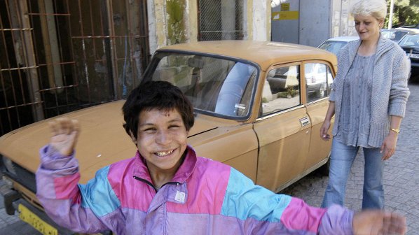 Половината изоставени деца в приютите са роми