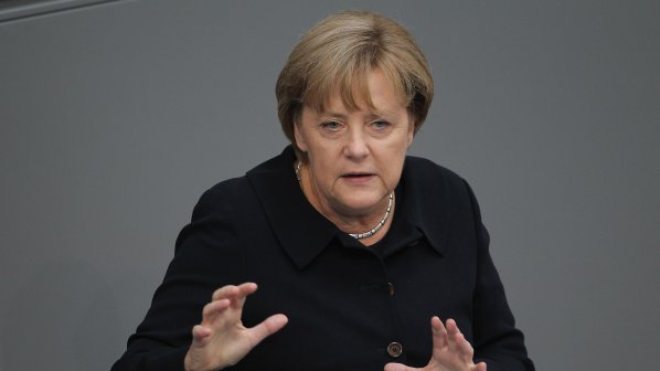 Ангела Меркел: Германия не е готова да окаже финансова помощ на Гърция