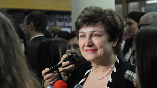 Най-одобряваният ни политик е Кристалина Георгиева