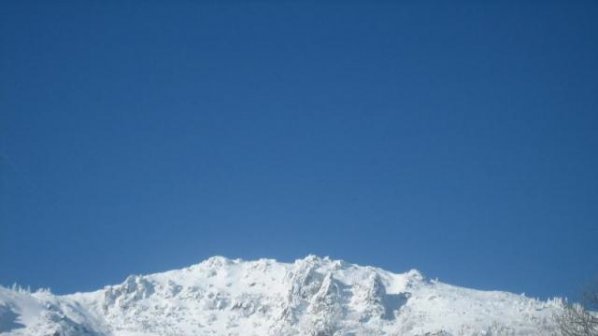 15 см. сняг натрупа на Черни връх