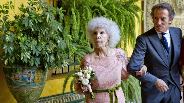 Една от най - богатите аристократки на Европа се омъжи на 85