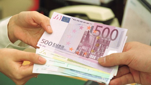 Германия и Франция се разбраха за изхода от дълговата криза