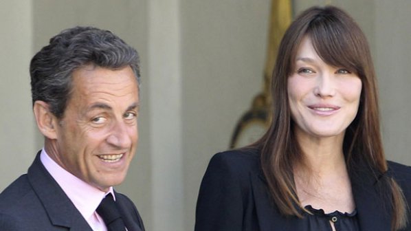 Никола Саркози и Карла Бруни ще кръстят дъщеричката си Джулия