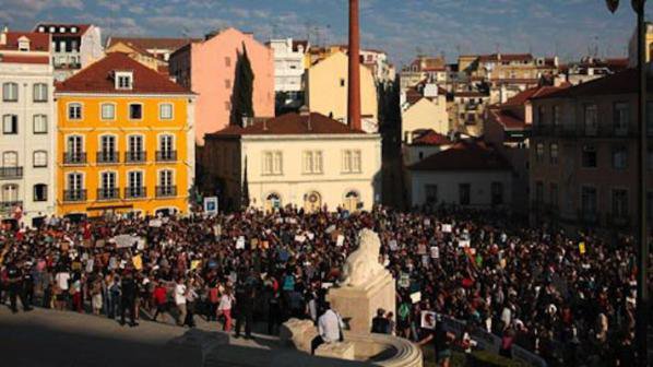Португалските профсъюзи планират общонационална стачка