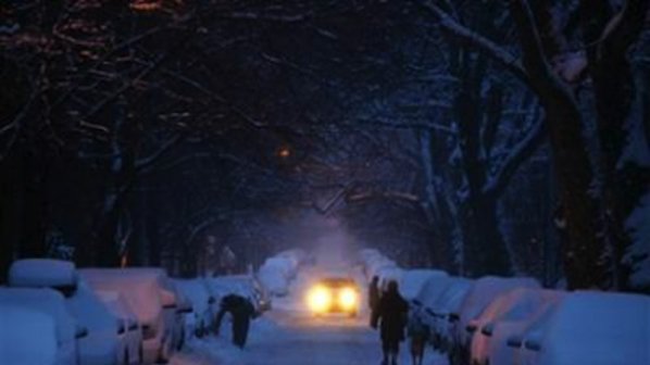 Във Варненско заваля силен сняг, вече има закъсали автомобили