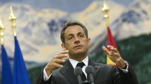 Никола Саркози: Влизането на Гърция в еврозоната бе грешка