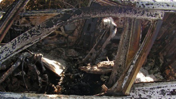 Кола горя в Бургас