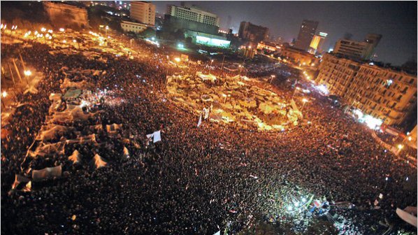 Отвориха за движение площад Тахрир в Кайро
