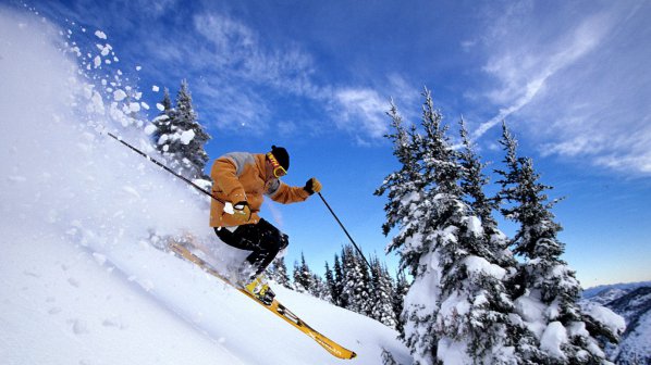 Състезание между легенди открива ски сезона в Пампорово