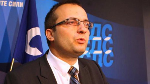 Мартин Димитров за шистовия газ: Не трябва да се правят експерименти на територията на България