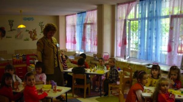 Санират 61 детски градини в София