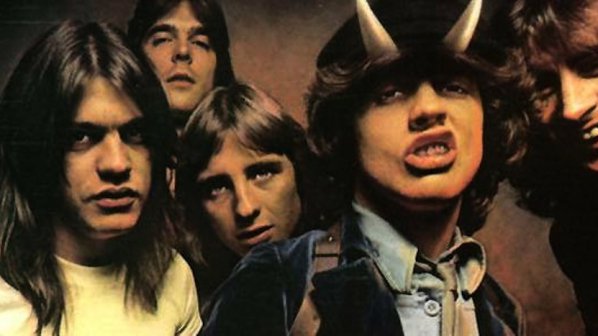 AC/DC отлагат записите на новия си албум