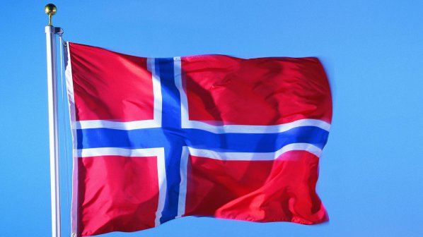 Двама са осъдени в Норвегия за планиране на атентат