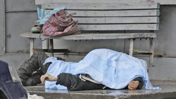 Приютиха 58 бездомници в София заради студа