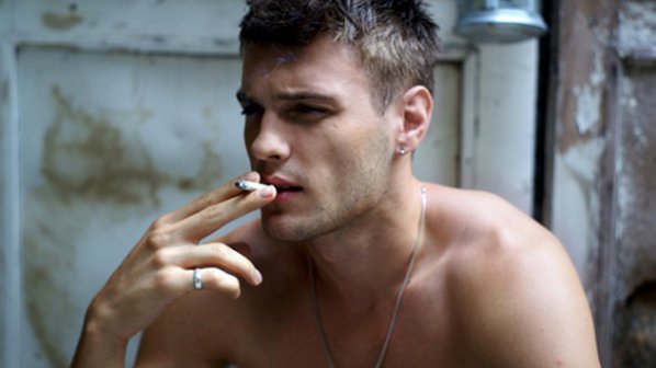 Мозъчните функции при мъжете отслабват от пушенето