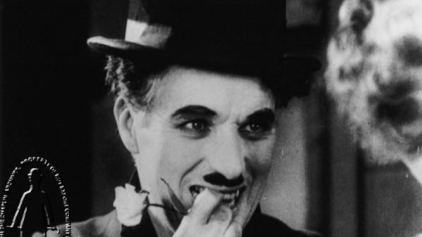 Чарли Чаплин бил холивудски болшевик