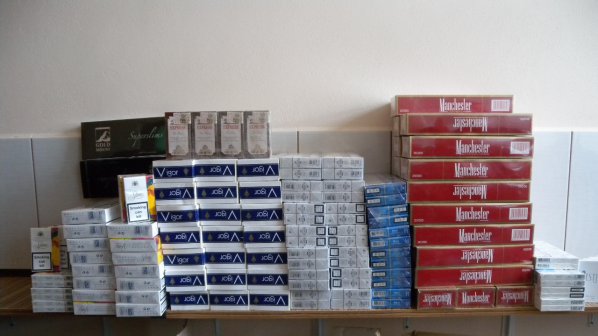 Хванаха 18 000 кутии контрабандни цигари в Пловдив