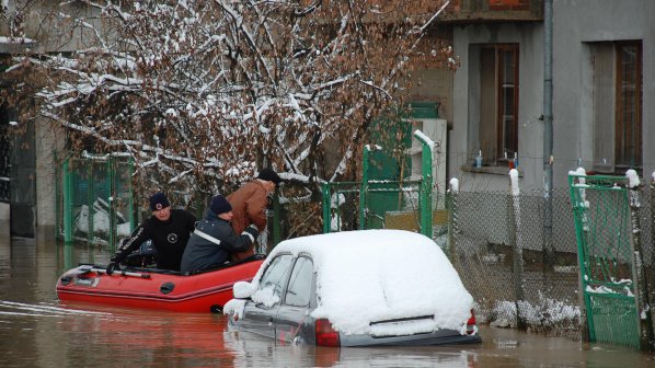 Искат помощи от правителството заради щетите от наводнението в Свиленград