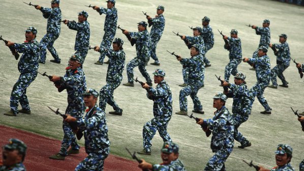 20 убити при сблъсъци в Китай