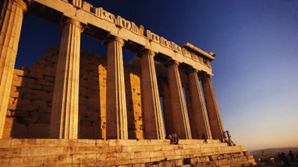Банкери с тайна среща за Гърция
