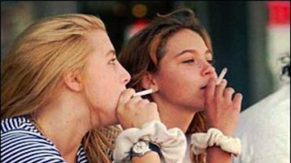 Все повече деца между 10 и 12 години посягат към цигарите