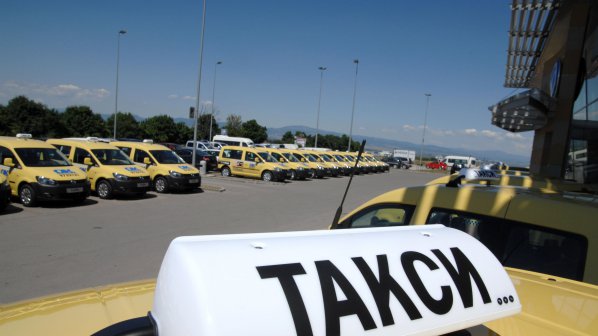 Таксиджиите готвят протест на 22 март