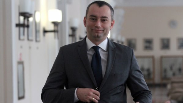 Николай Младенов: Всички български граждани да напуснат незабавно Сирия