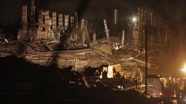 Седеметажна сграда се срути в Москва