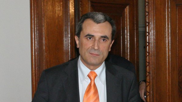 Пламен Орешарски: България не прави важните реформи - това е оценката на ЕК