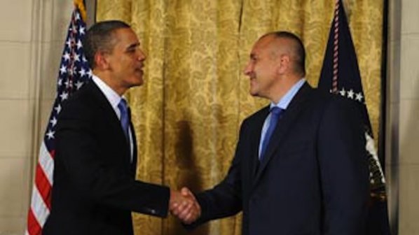 Борисов се чул с Обама за атентата в Бургас