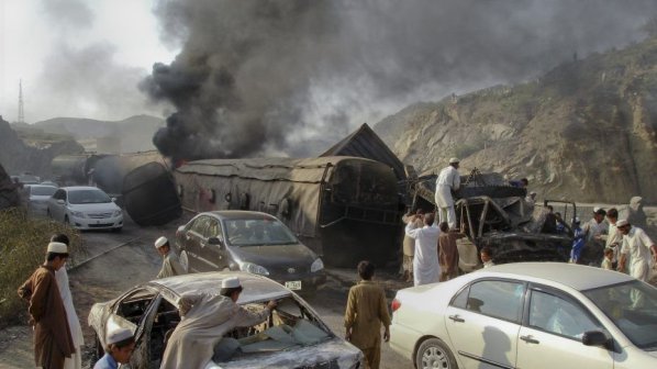 Трима войници на НАТО са загинали при атаки в Източен Афганистан
