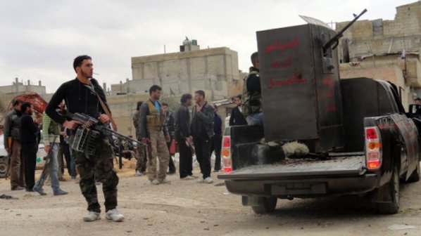 Сирийските бунтовници са убили най-малко 40 полицаи