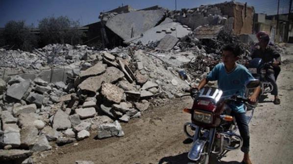 80 са жертвите на бомбардировката на Азаз