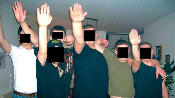 26 неонацисти на съд в Германия