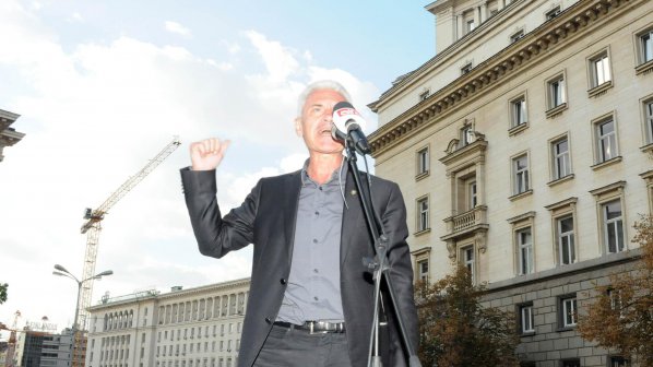 Сидеров: Не може в български град да се крещи &quot;Аллах е велик&quot; (аудио)