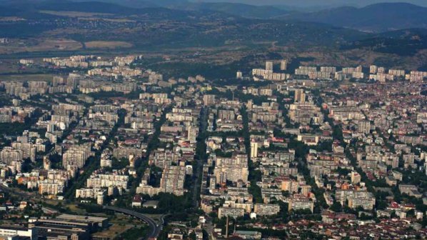 Токови удари са причината за задимаването на въздуха в Стара Загора