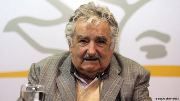 Президентът на Уругвай отмени визита в Испания